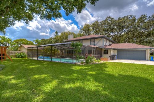 4219 Cartnal Ave, Tampa FL  33618-8600 exterior