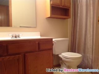 7212 155th St, Saint Paul MN  55124-5160 exterior