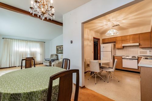 3305 Ehrlich Rd, Tampa FL  33618-2507 exterior