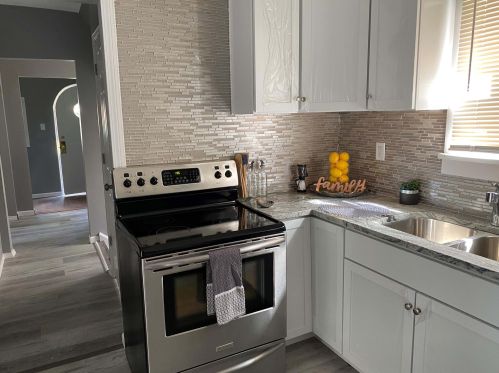 2813 50th St, Milwaukee WI  53210-1654 exterior