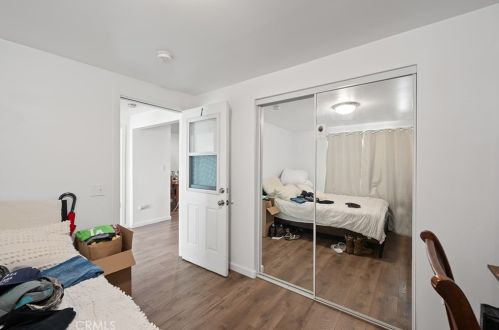 16415 Cornuta Ave, Bellflower CA  90706-4801 exterior