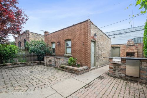 5921 Artesian Ave, Chicago IL 60659-5034 exterior