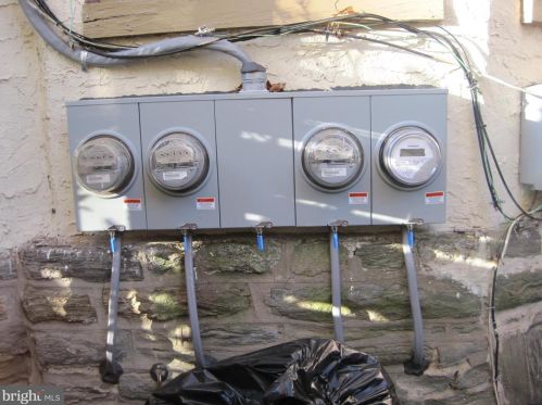 7317 Bryan St, Philadelphia PA 19119-1634 exterior