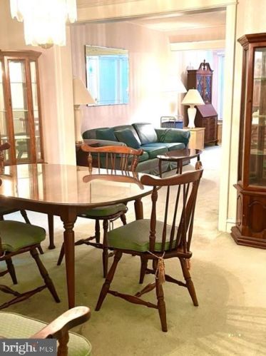 6256 Erdrick St, Philadelphia PA 19135-2602 exterior