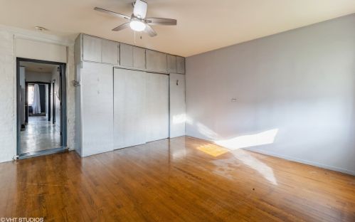 5312 California, Chicago IL 60625-3413 exterior