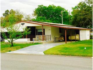 4750 Sedeno Dr, Zephyrhills, FL 33541-2205