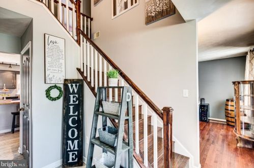 100 Columbus Ave, Littlestown PA 17340-1569 exterior