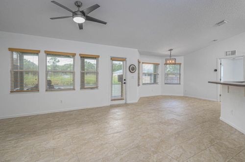 4801 Myrtle Dr, Fort Pierce FL  34982-3800 exterior