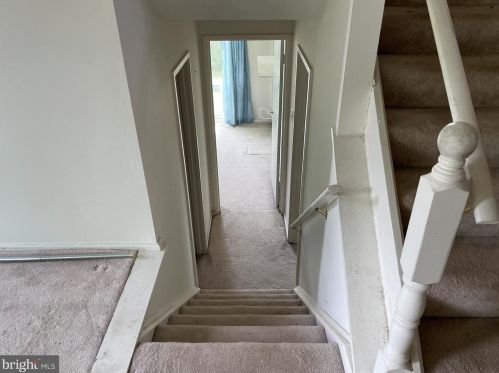 4000 Javins Dr, Alexandria VA  22310-2037 exterior