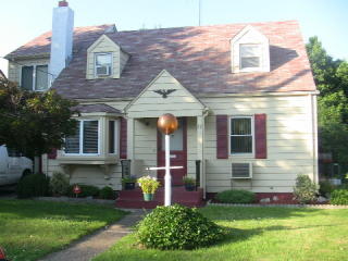 77 Oxford St, Paterson, NJ 07522-1145