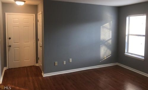 2213 Huntingdon Chase, Atlanta GA  30350-4979 exterior