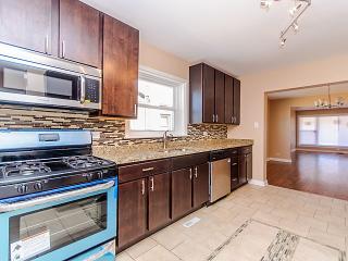 11240 Peoria St, Chicago IL  60643-4610 exterior