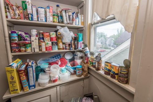 1767 Pearl St, Milwaukee WI 53204-3165 exterior