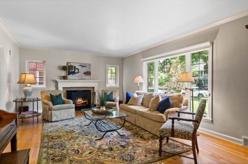 523 Carlisle Ave, Milwaukee WI 53217-4831 exterior