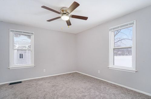 497 Mclaughlin Ave, Meskegon MI 49442-3970 exterior