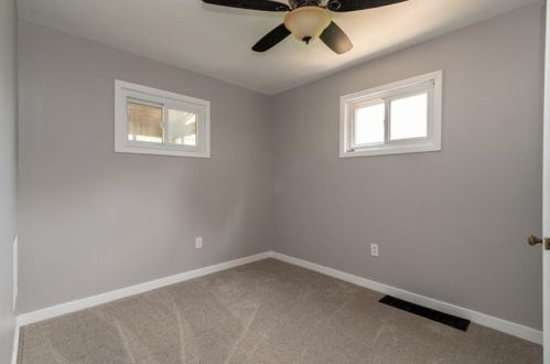 1265 Chestnut St, Monaca PA 15061-1042 exterior