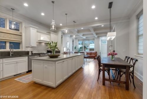 4612 Wolcott Ave, Chicago IL 60660-2316 exterior