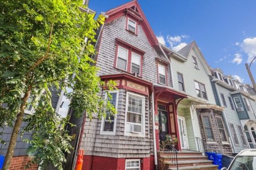 671 6 St, Boston MA 02127-3131 exterior