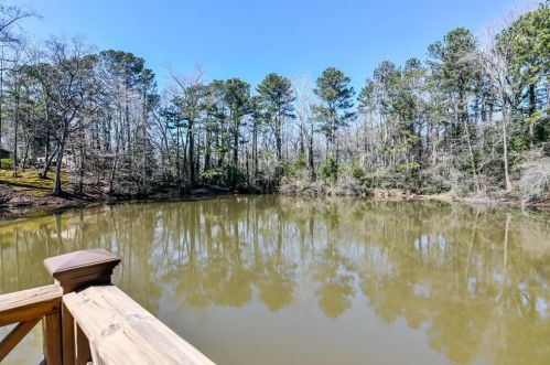 3650 Ashford Dunwoody Rd, Atlanta GA 30319-2020 exterior