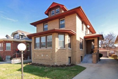 1423 11th Ave, Broadview, IL 60153-1961