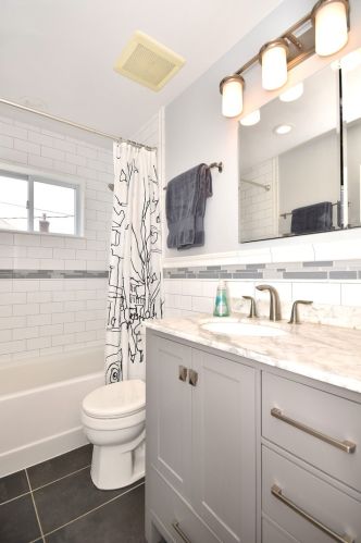 405 Church St, Elmhurst IL 60126-3644 exterior