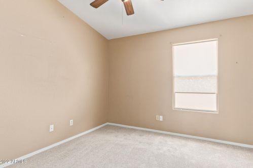 15464 44 Way, Phoenix AZ 85040-4026 exterior