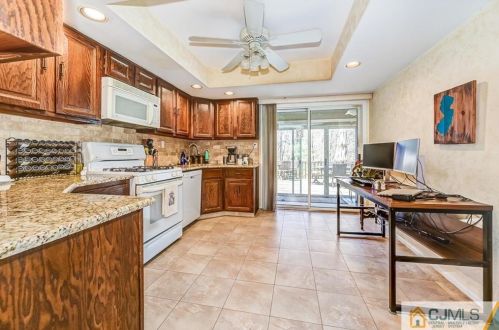 137 Archery Ct, Old Bridge NJ 08857-3227 exterior