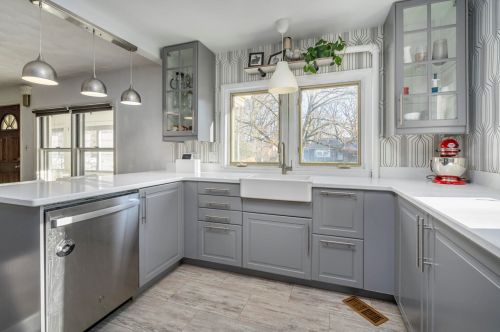 2318 Frederick Ave, Kalamazoo MI  49008-1625 exterior