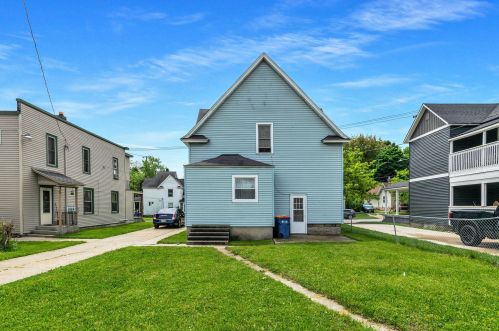 801 Hovey St, Grand Rapids MI 49504-6154 exterior