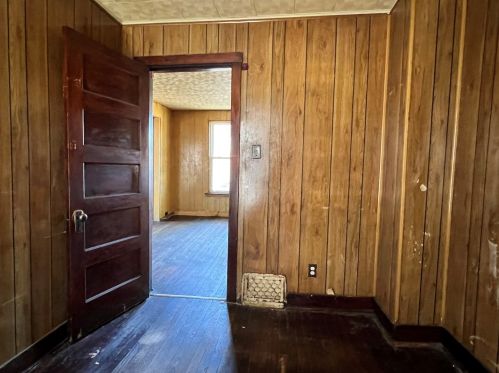 1059 Keystone Ave, Chicago IL 60639-3723 exterior