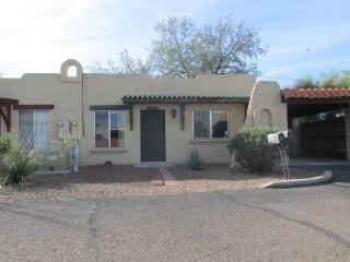 1849 La Osa St, Tucson, AZ 85705-2152