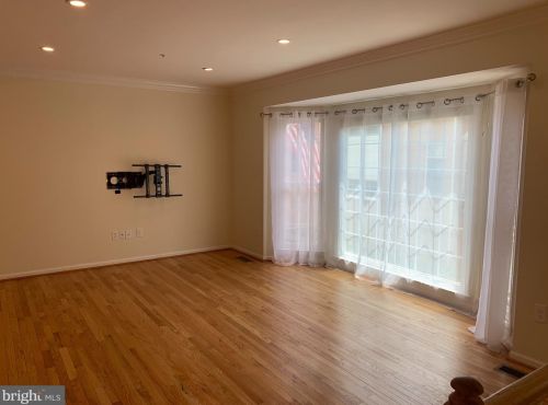 11359 Morning Gate Dr, Rockville MD  20852-3147 exterior