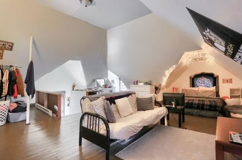 1526 State Ave, Moon Twp PA  15108-2052 exterior