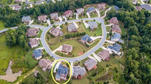 7952 Amawalk Cir, Duluth GA 30097-1933 exterior