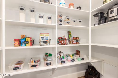 21618 39th Ter, Phoenix AZ  85050-4911 exterior