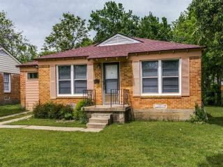 6311 Belgrade Ave, Dallas TX  75227-5845 exterior