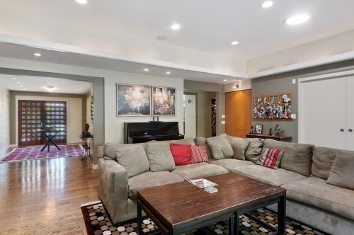 6461 Longmeadow Ave, Chicago IL 60712-3205 exterior