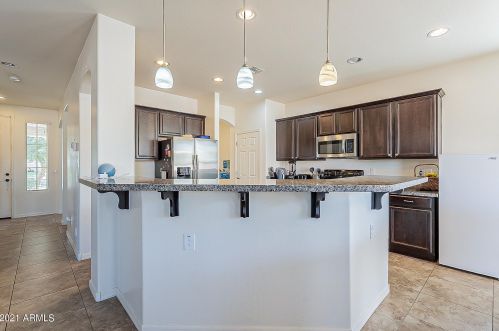 1930 Carson Rd, Phoenix AZ 85041-6614 exterior