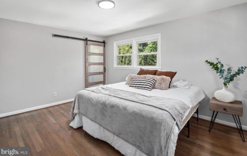 11839 Enid Dr, Rockville MD 20854-3454 exterior