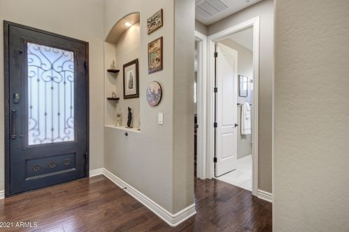 6151 Fresno St, Chandler AZ 85249-5589 exterior