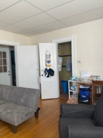 49 Euclid Ave, Springfield MA 01108-1725 exterior