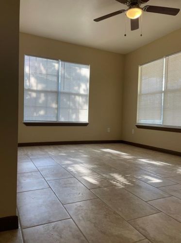 3626 Carpenter Ave, Dallas TX  75210-2723 exterior