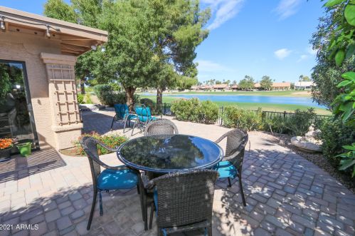 26209 Cloverland Dr, Chandler AZ 85248-9221 exterior