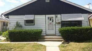 5773 96th St, Milwaukee WI  53225-2614 exterior