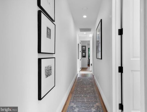 418 5th St, Washington DC  20003-2051 exterior