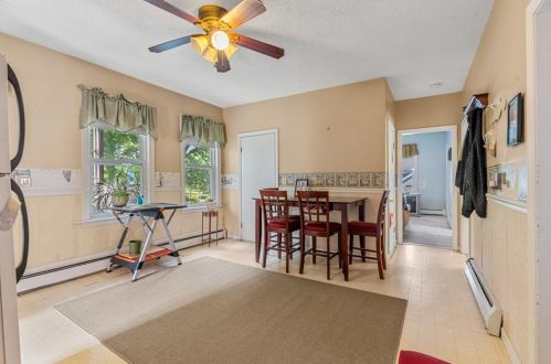 37 6 Ave, Woonsocket RI 02895-4024 exterior