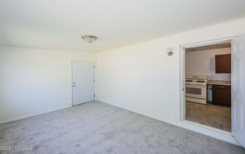 2402 Jefferson Ave, Tucson AZ  85711-6636 exterior