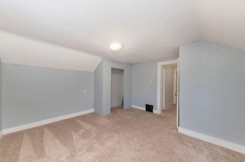 2822 Mount Olivet Rd, Kalamazoo MI 49004-1833 exterior