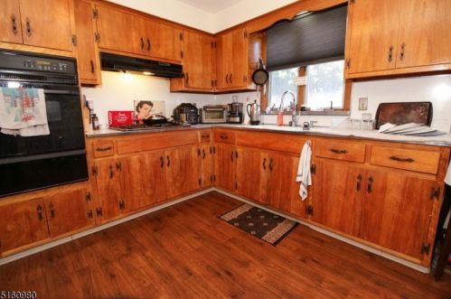 55 8 St, Paterson NJ 07506-3609 exterior