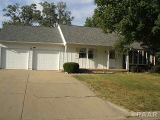 1418 Thomas St, Macomb, IL 61455-3416